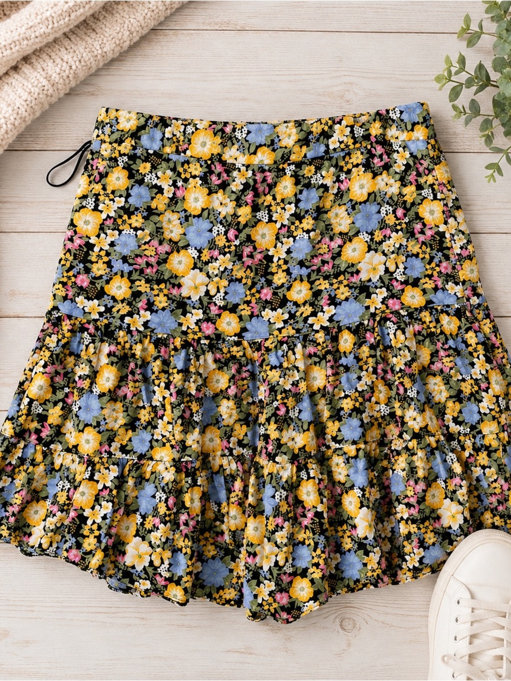 Miss Selfridge Floral Tiered Mini Skirt Black Yellow Blue Pink US 4